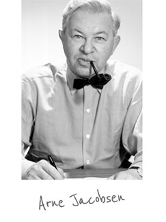 Black and white photo of elderly man smoking a pipe